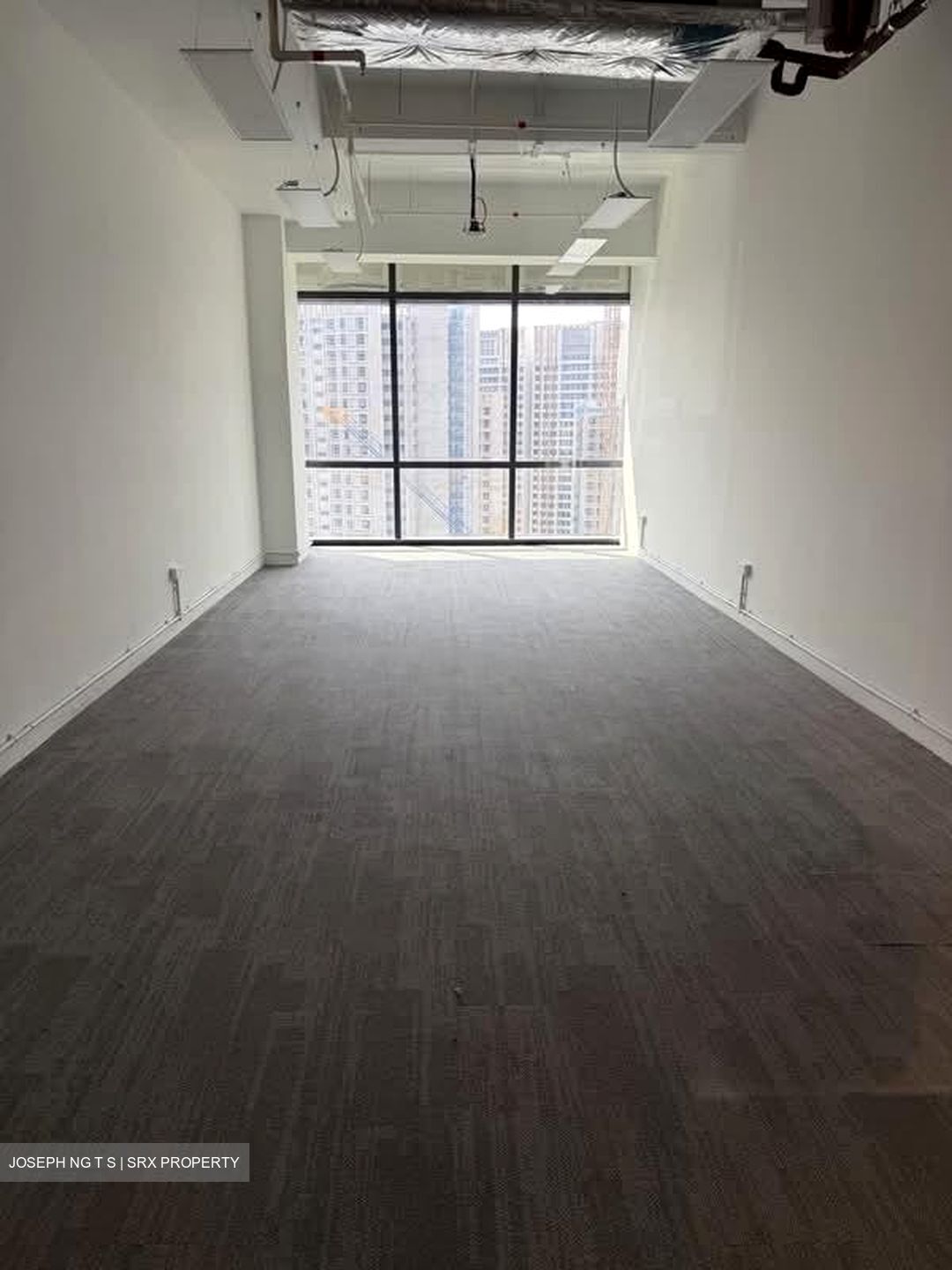 Woods Square (D25), Office #623521611